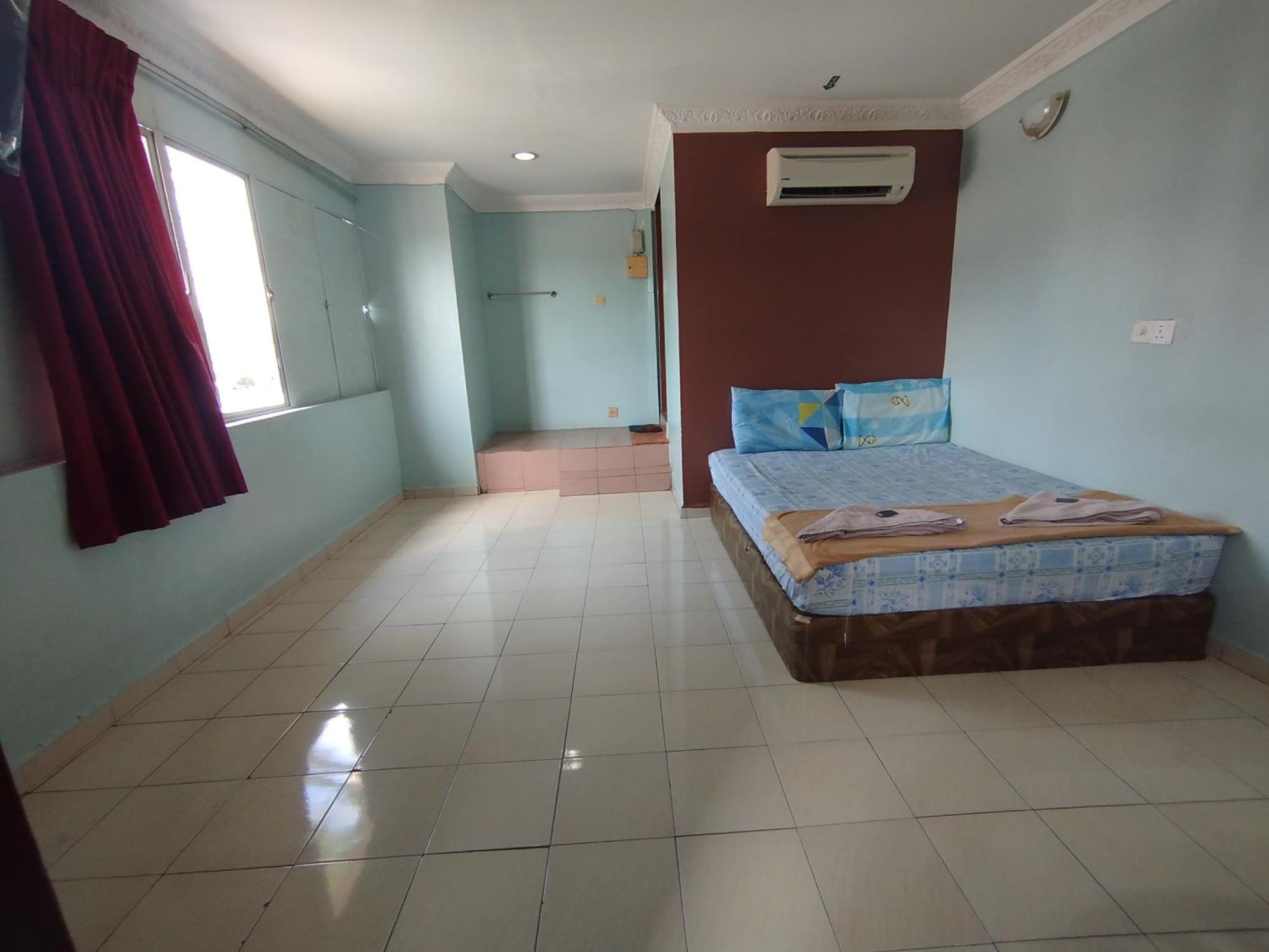 Sentosa Villa Hotel Кланг Экстерьер фото