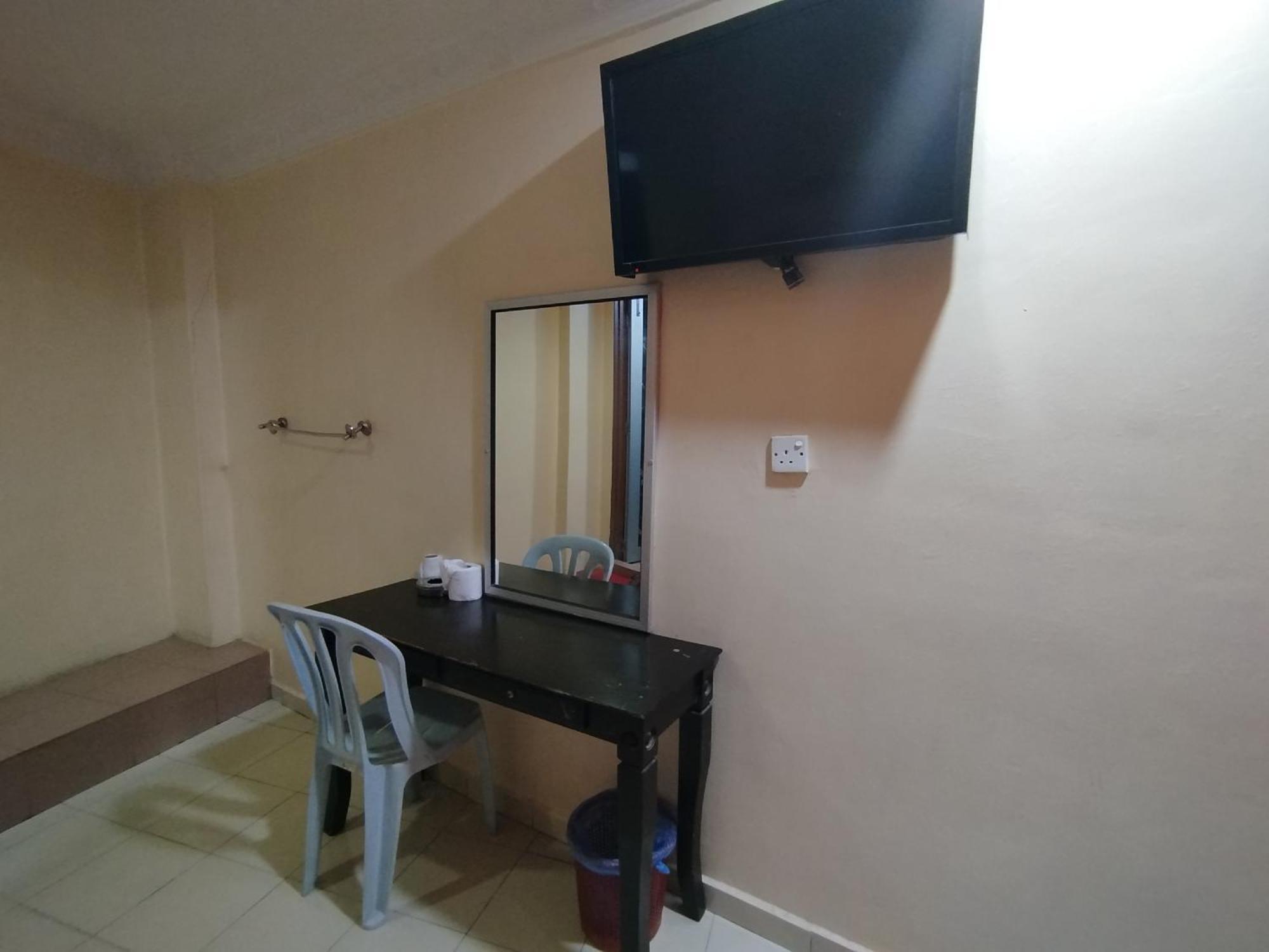 Sentosa Villa Hotel Кланг Экстерьер фото